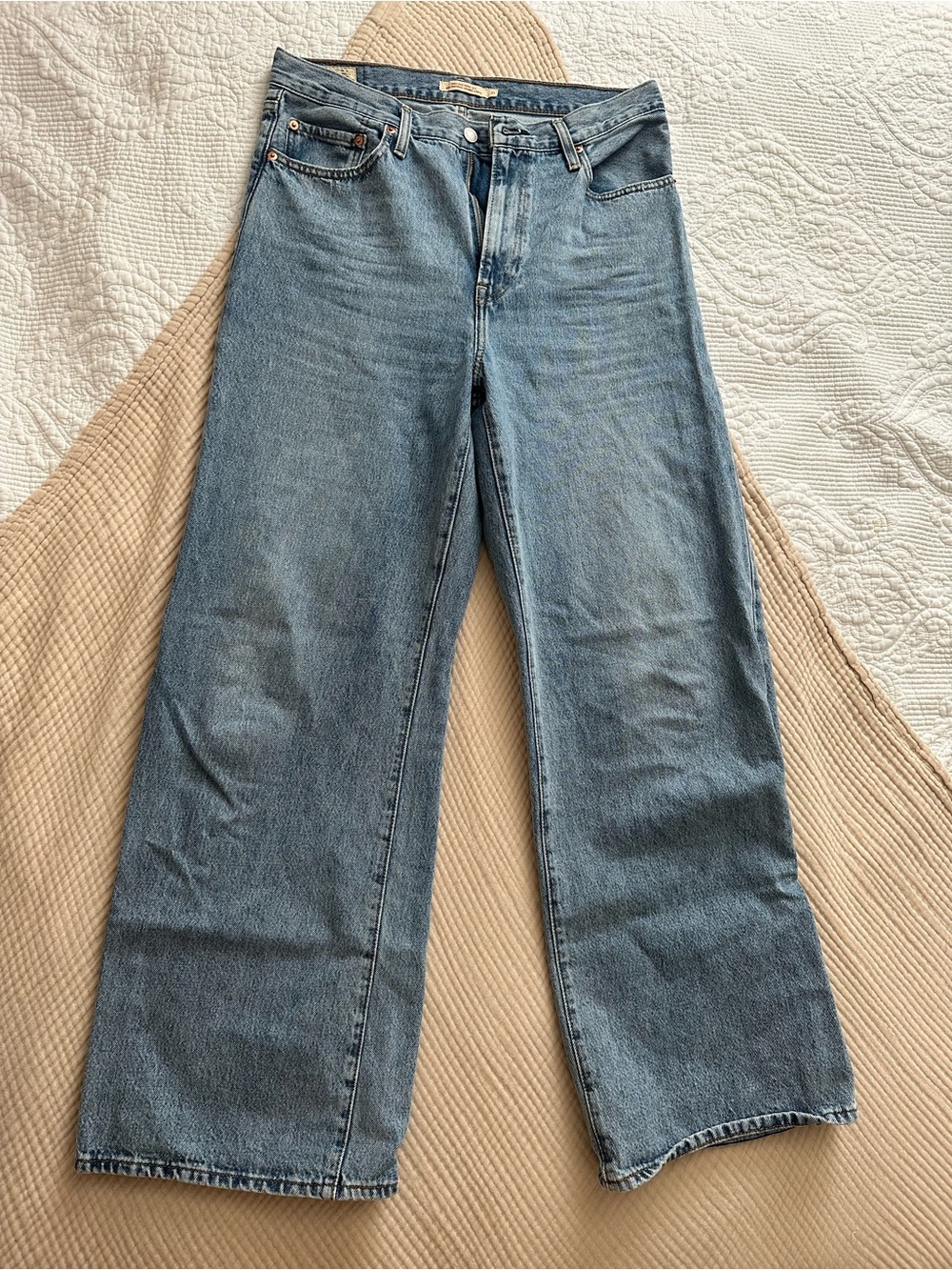 Levi’s Ribcage Wide Leg Jeans